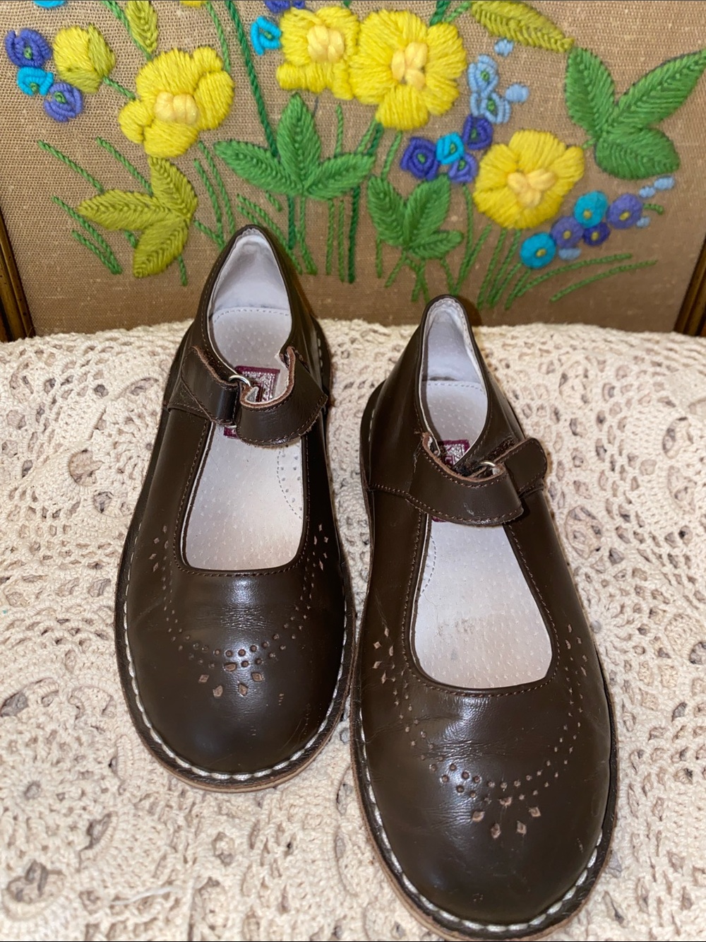 L’Amour Girls' Brown Mary Jane School Shoes - Leather